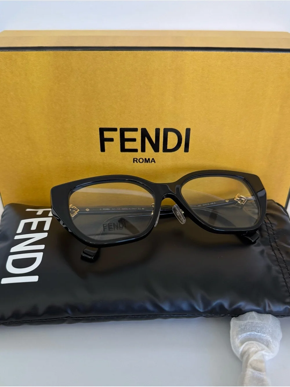 NEW!!! Fendi women black eyeglasses FE50100F 001   Authentic Retail 460$